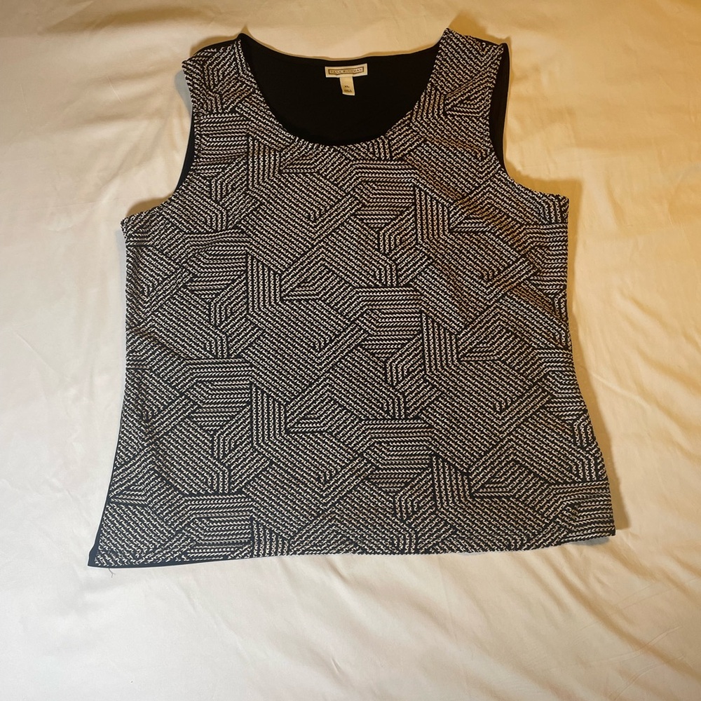 Dana Buchman Gray and Silver Graphic Knit Tank Top